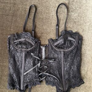 PrettyLittleThing Black Lace Bustier